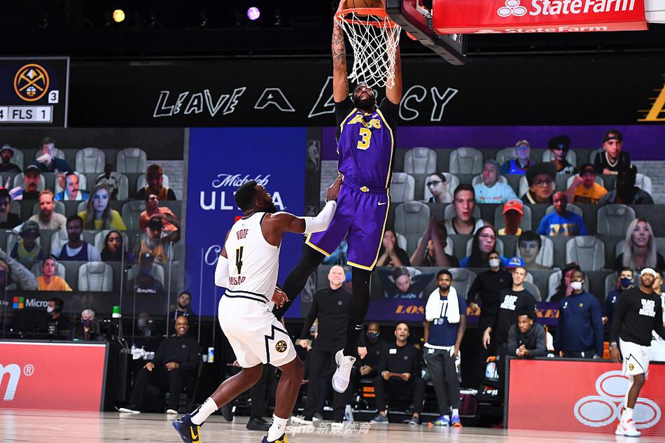 [NBA西部决赛G5]湖人117-107掘金 浓眉27分詹皇38分三双