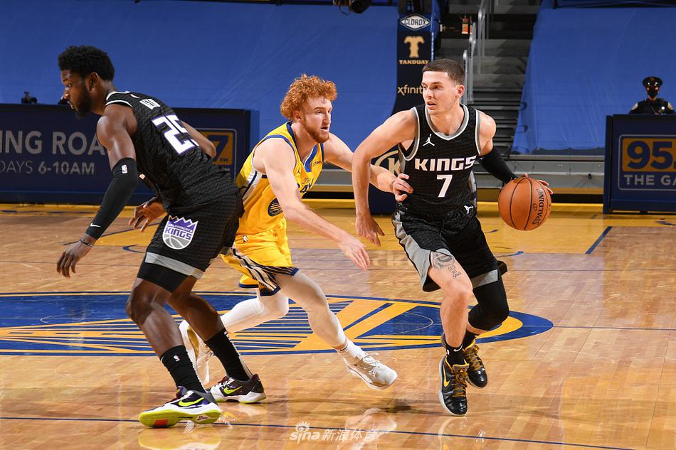 [NBA常规赛]国王106-137勇士