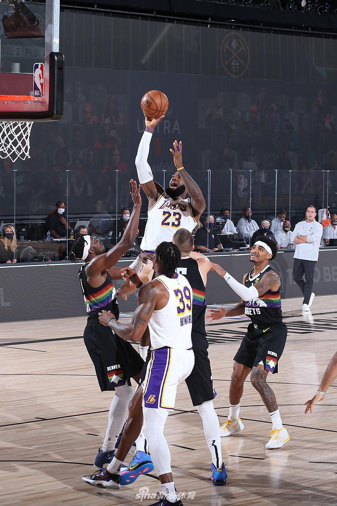 [NBA西部决赛]湖人106-114掘金 詹姆斯三双穆雷28分