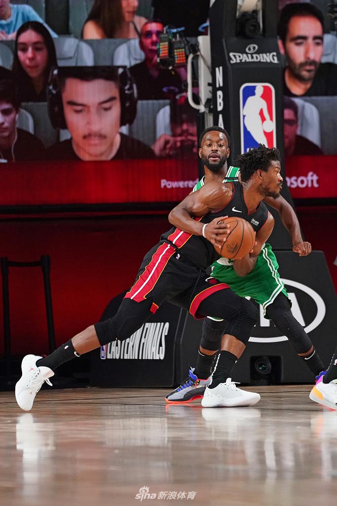 [NBA季后赛]热火112-109凯尔特人 希罗37分塔图姆28分