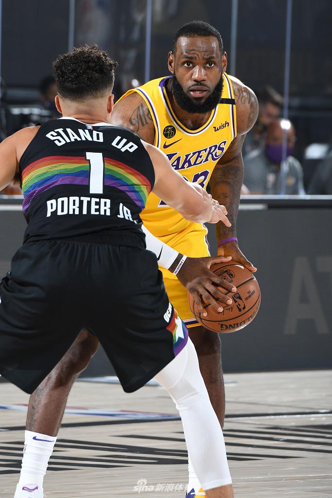 [NBA西部决赛]湖人114-108掘金 浓眉哥34分詹皇准三双