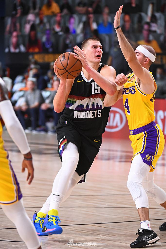 [NBA西部决赛]湖人114-108掘金 浓眉哥34分詹皇准三双