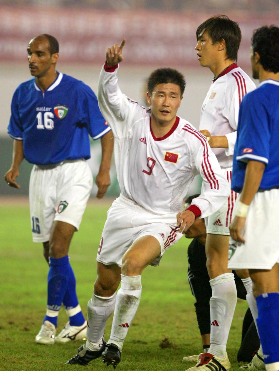 50岁生日！老照片回顾郝海东职业生涯