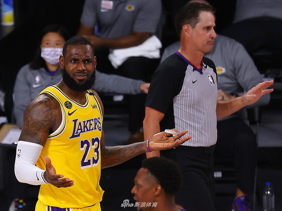 [NBA西部决赛]湖人114-108掘金 浓眉哥34分詹皇准三双