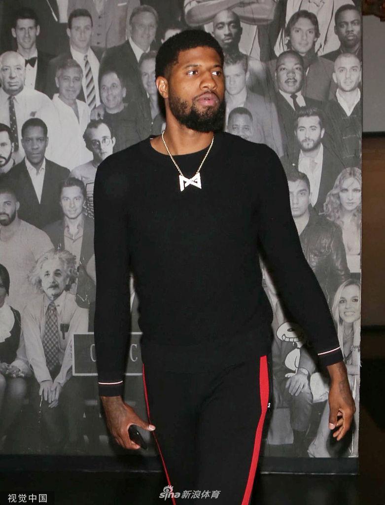 球星保罗·乔治现身_高清图集_新浪网