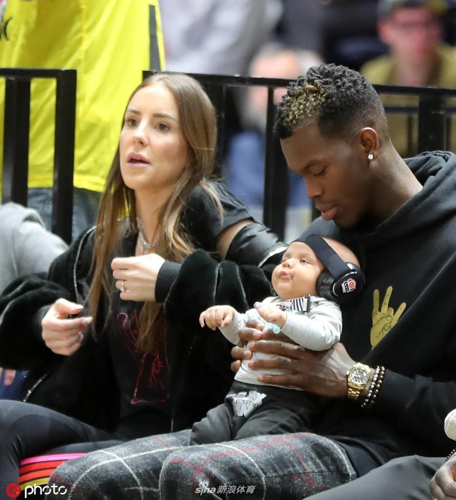 NBA众星的520甜蜜暴击