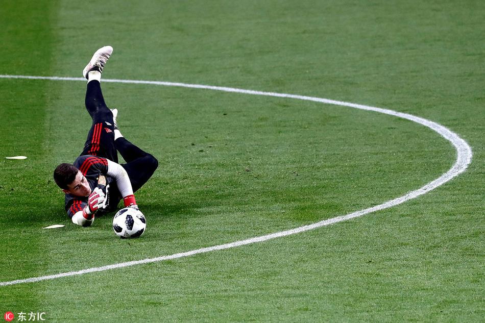 西班牙训练备战友谊赛