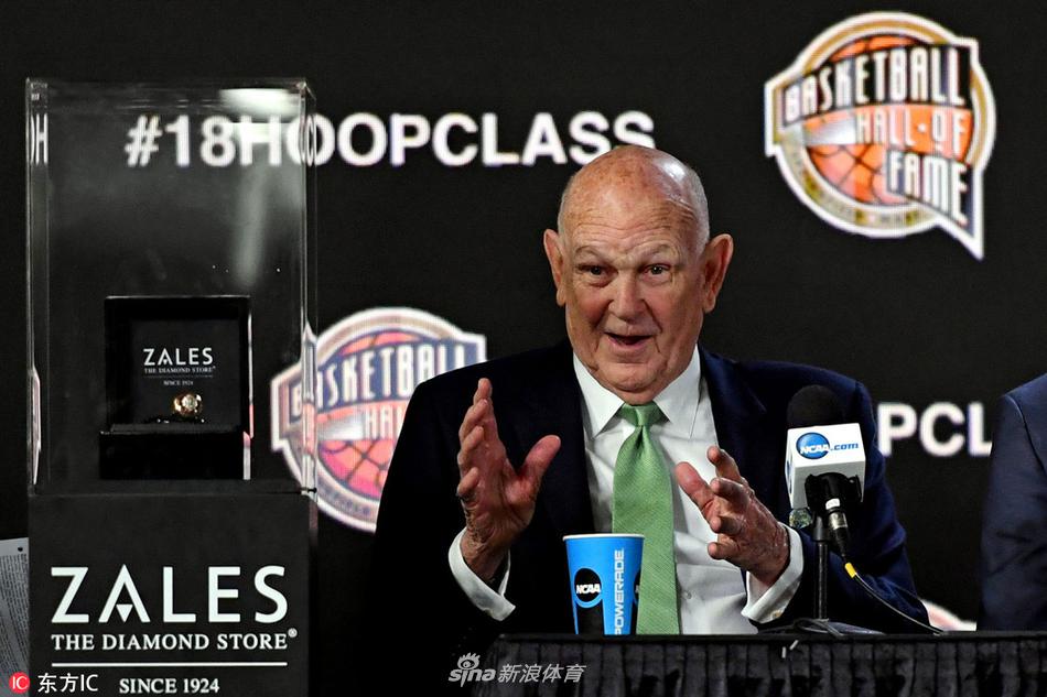 名人堂成员公布：入选人员出席发布会