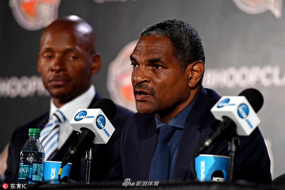 名人堂成员公布：入选人员出席发布会