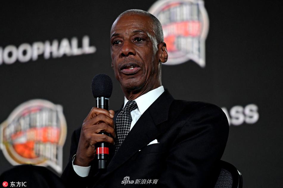 名人堂成员公布：入选人员出席发布会