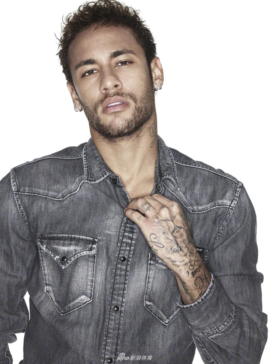 内马尔写真大片演绎成熟型男魅力