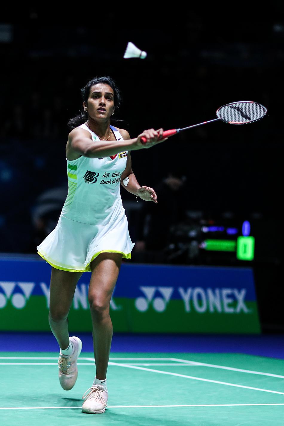 全英赛女单首轮辛杜2-0张蓓雯