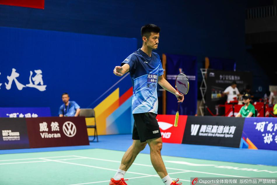 中国羽毛球超级联赛：深圳2-3厦门