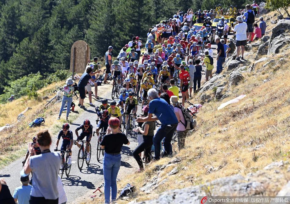 2020环法第6赛段精彩赛况