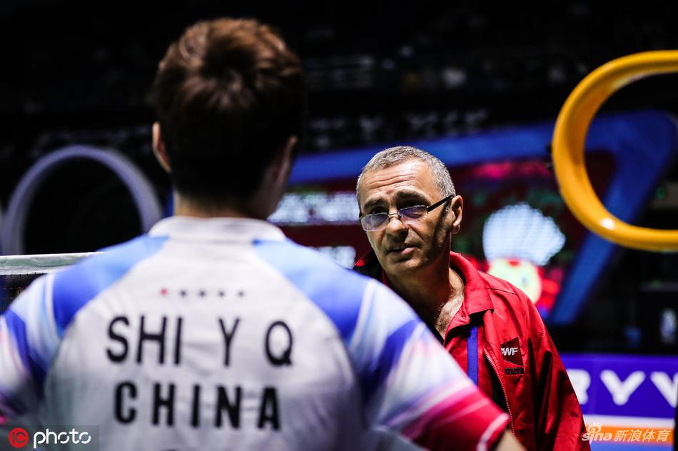 中羽赛石宇奇0-2陆光祖