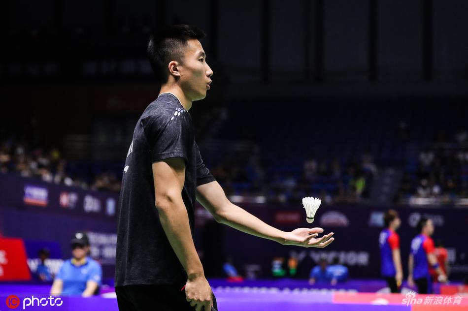 中羽赛石宇奇0-2陆光祖