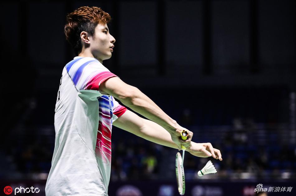 中羽赛石宇奇0-2陆光祖