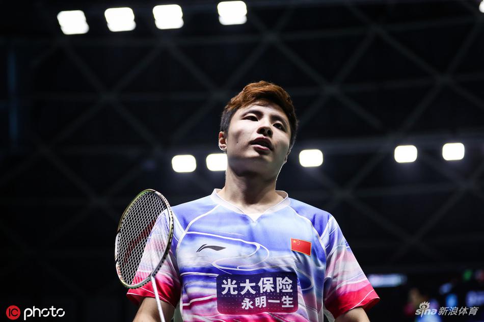 中羽赛石宇奇0-2陆光祖