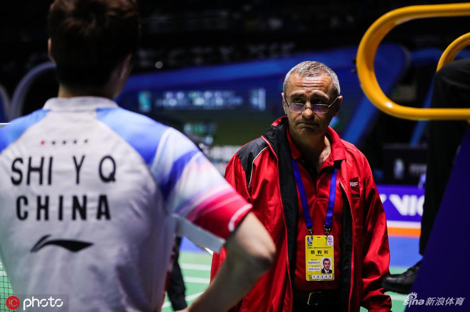 中羽赛石宇奇0-2陆光祖