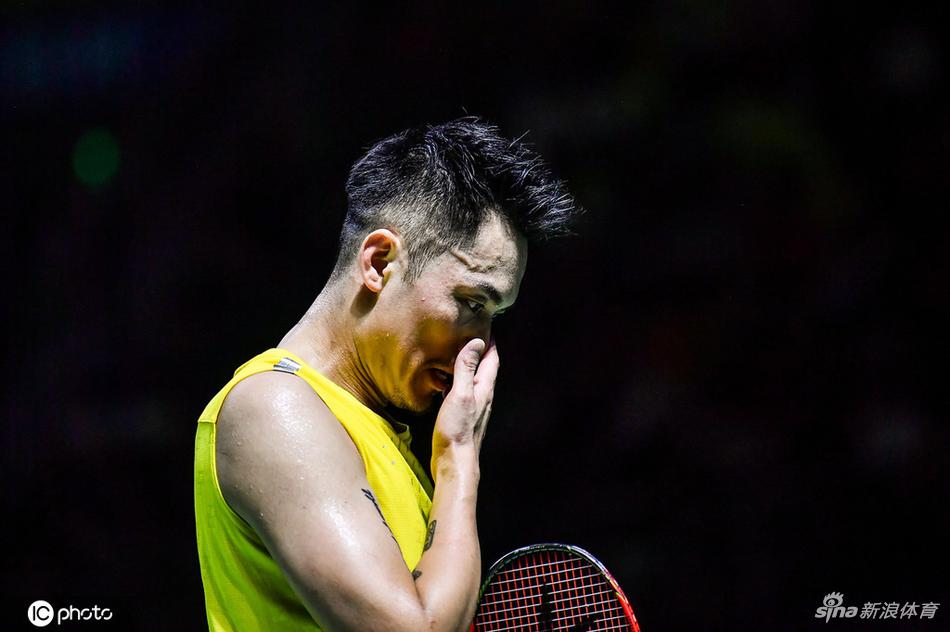 [福州羽毛球赛]林丹1-2谌龙 今年第8次一轮游