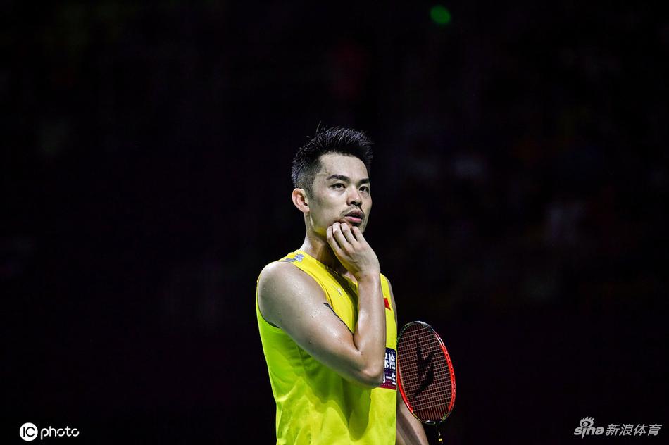 [福州羽毛球赛]林丹1-2谌龙 今年第8次一轮游