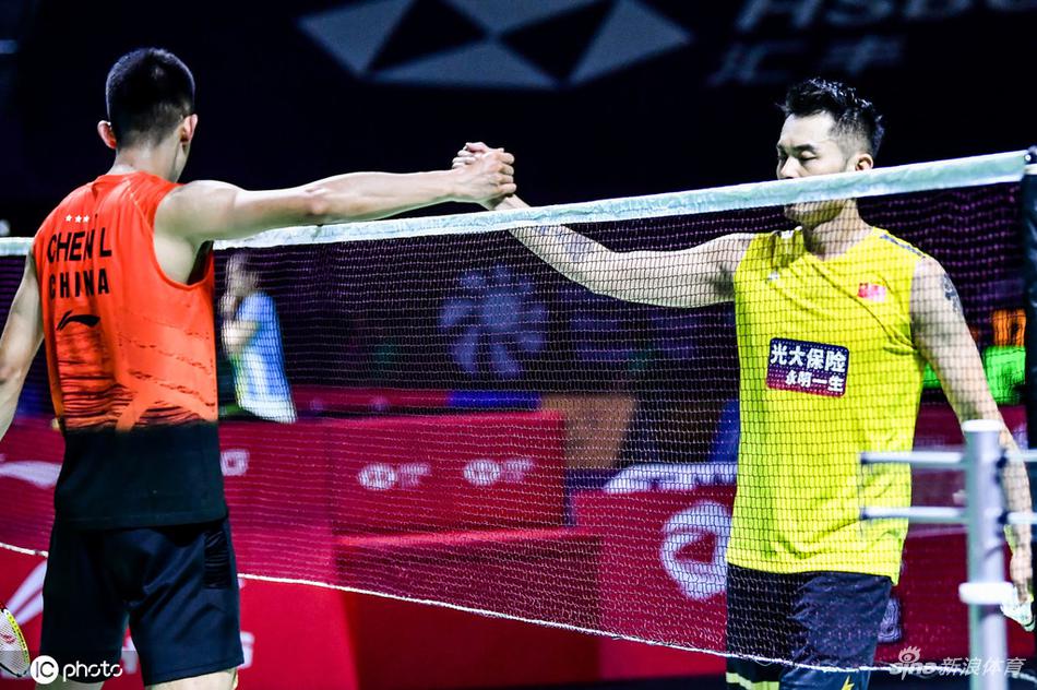 [福州羽毛球赛]林丹1-2谌龙 今年第8次一轮游