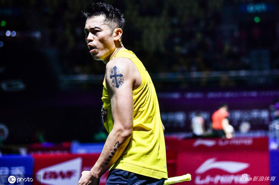 [福州羽毛球赛]林丹1-2谌龙 今年第8次一轮游