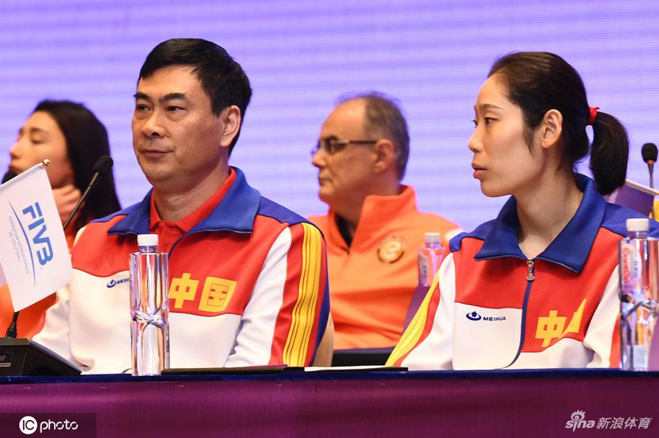 朱婷领衔出席世俱杯发布会