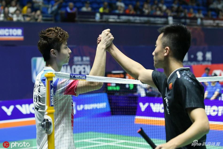 中羽赛石宇奇0-2陆光祖