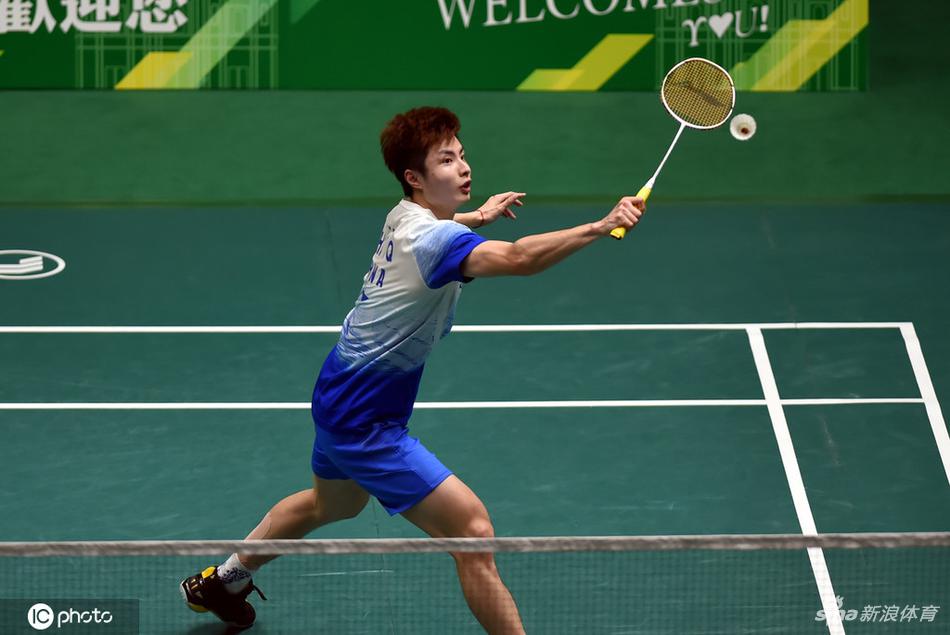 澳门赛石宇奇2-0晋级四强