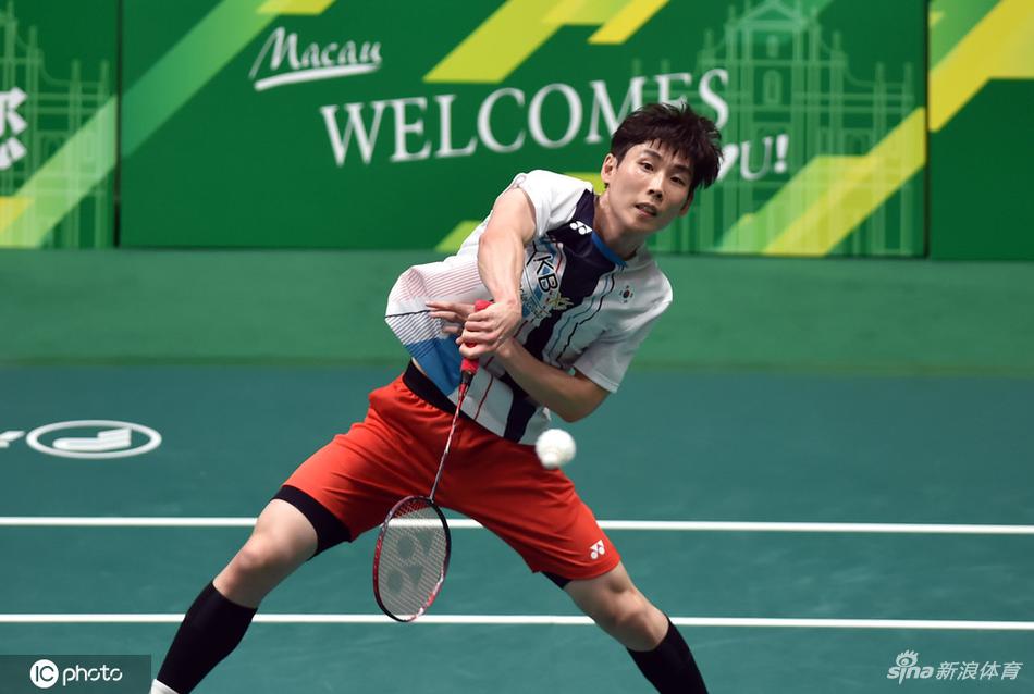 澳门赛孙飞翔2-0孙完虎进八强