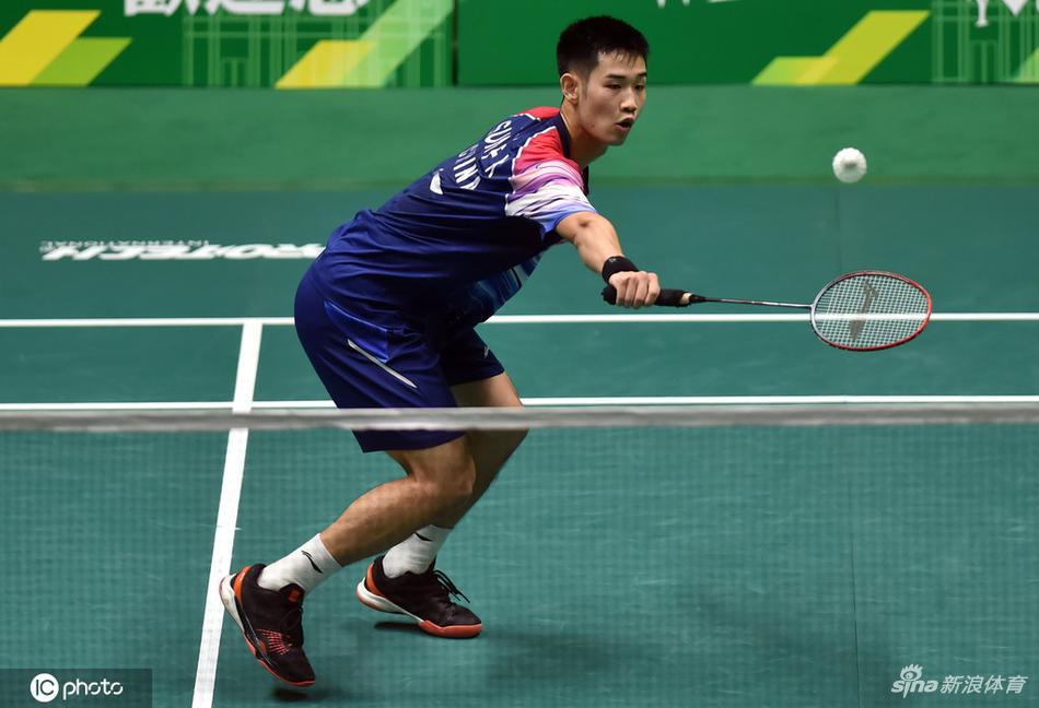 澳门赛孙飞翔2-0孙完虎进八强