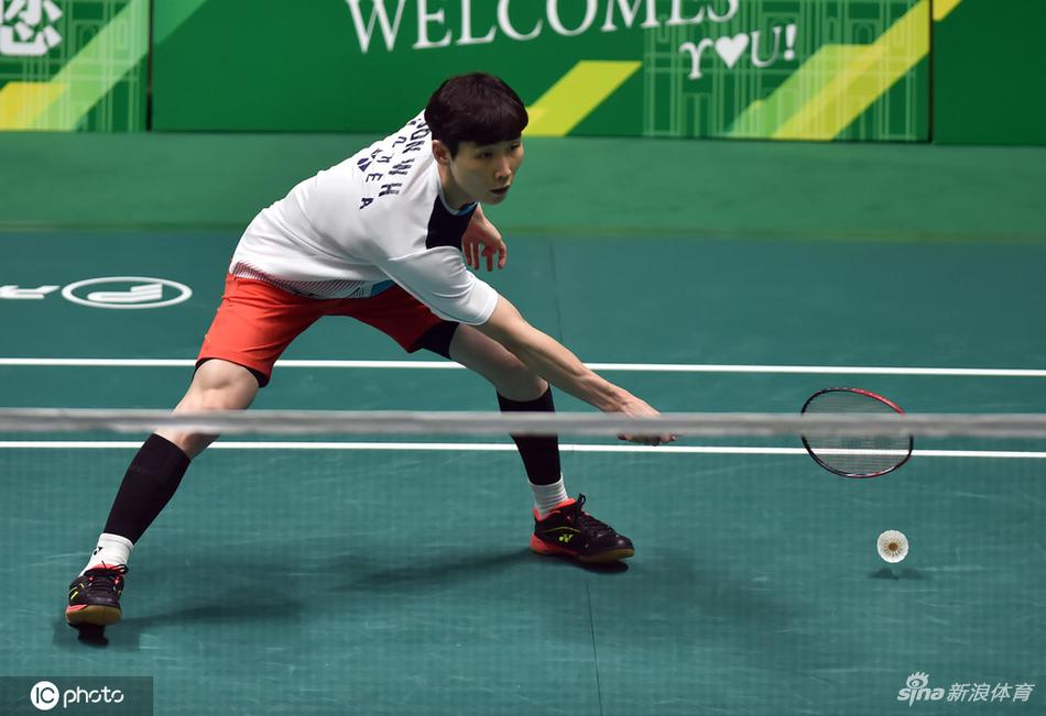 澳门赛孙飞翔2-0孙完虎进八强