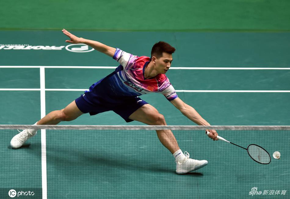 澳门赛石宇奇2-0晋级四强