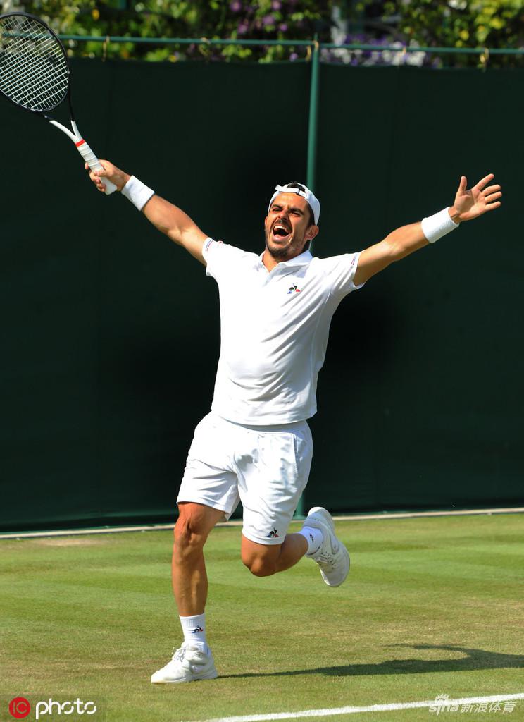 温网法比亚诺3-2卡洛维奇