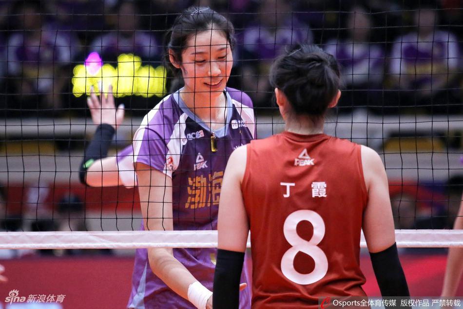 排超八强战天津女排3-0辽宁女排