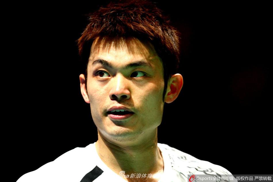 林丹官宣退役 回顾“超级丹”赛场内外精彩瞬间