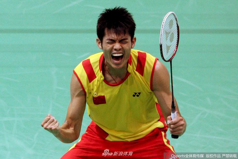 林丹官宣退役 回顾“超级丹”赛场内外精彩瞬间