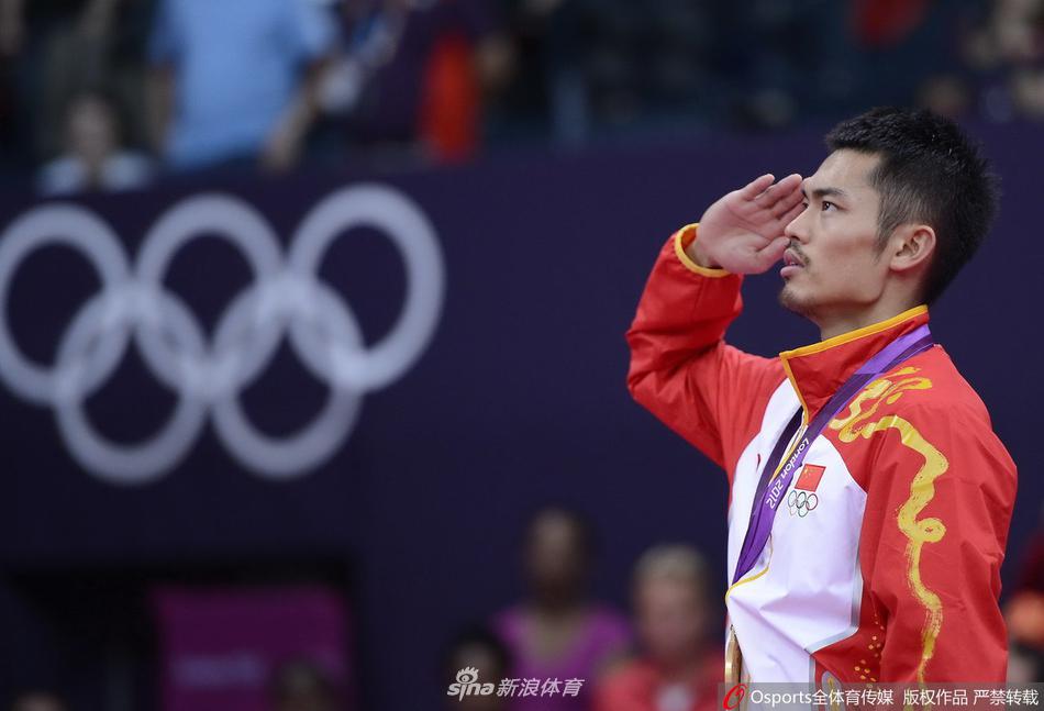 林丹官宣退役 回顾“超级丹”赛场内外精彩瞬间