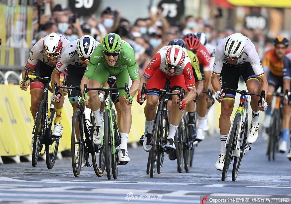 波加查获得环法总冠军