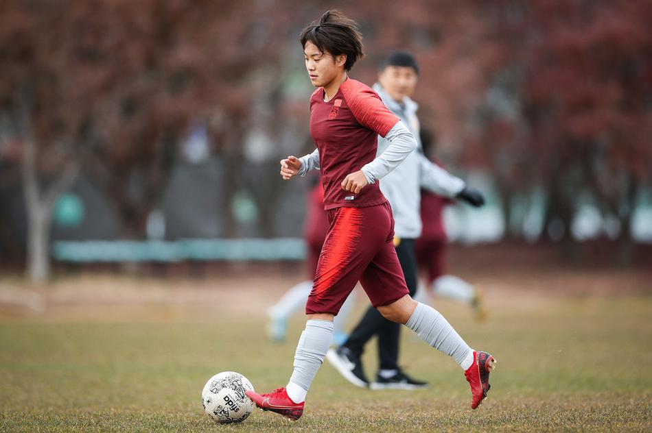 中国女足训练备战东亚杯