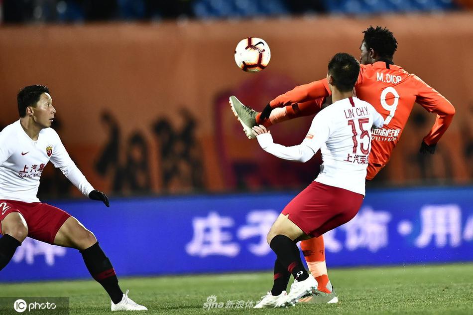 [中超]北京人和1-1上海上港