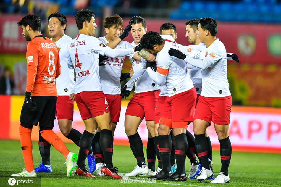 [中超]北京人和1-1上海上港