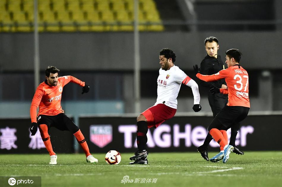 [中超]北京人和1-1上海上港