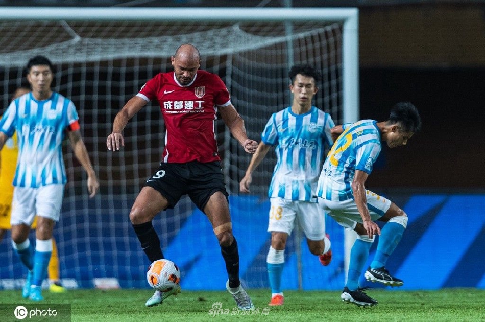 [中超联赛]广州城1-2成都蓉城