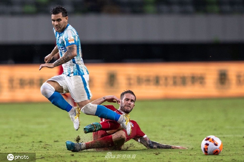 [中超联赛]梅州客家2-1广州城