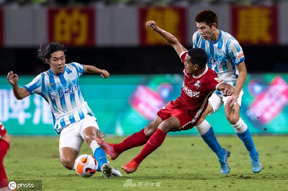 [中超联赛]梅州客家2-1广州城