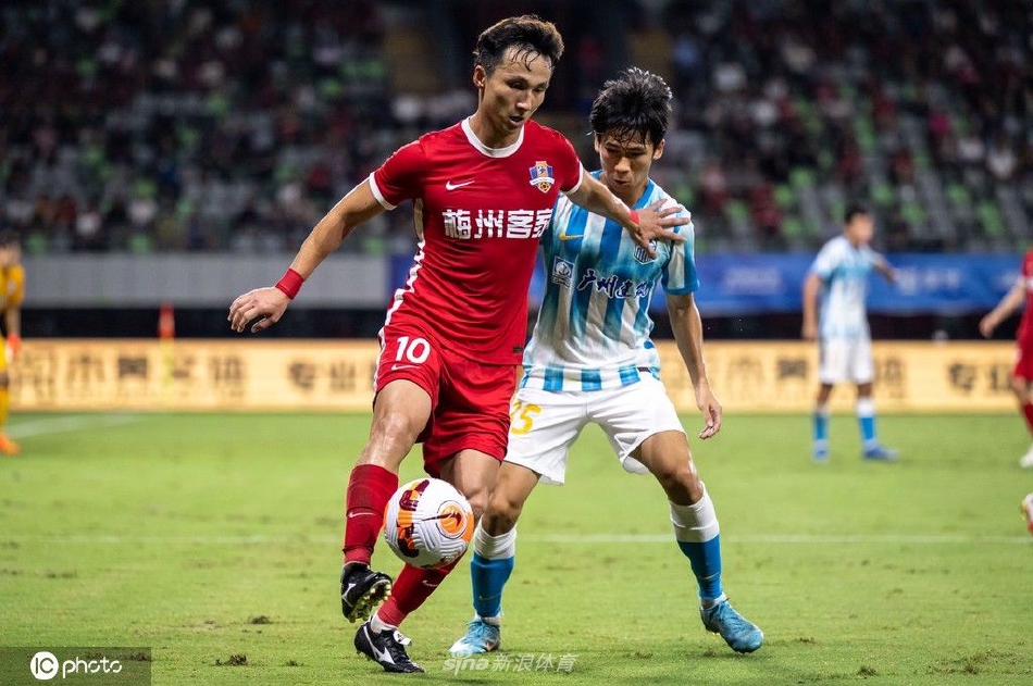 [中超联赛]梅州客家2-1广州城