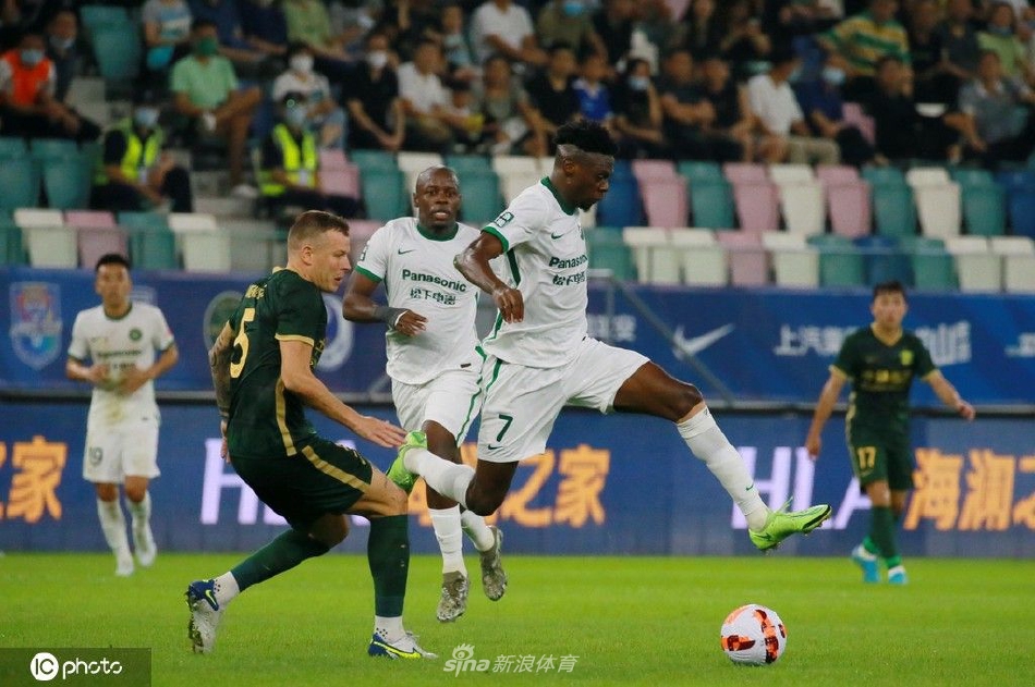 [中超联赛]北京国安2-2浙江队