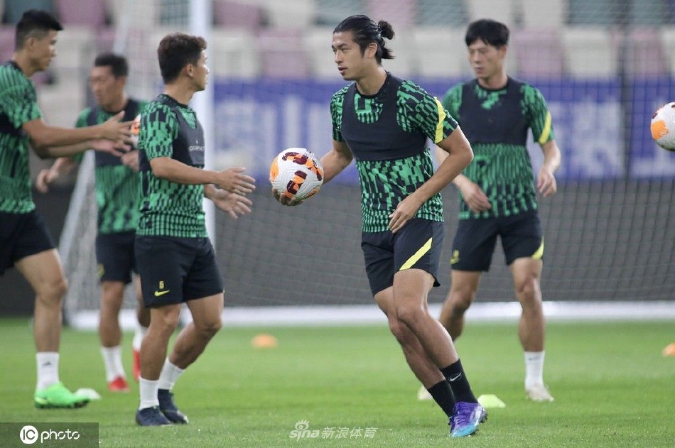 北京国安队备战训练